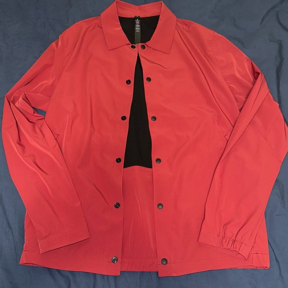 NWOT - Lululemon Coaches Jacket Oxblood - Men’s Size Small - Picture 6 of 10